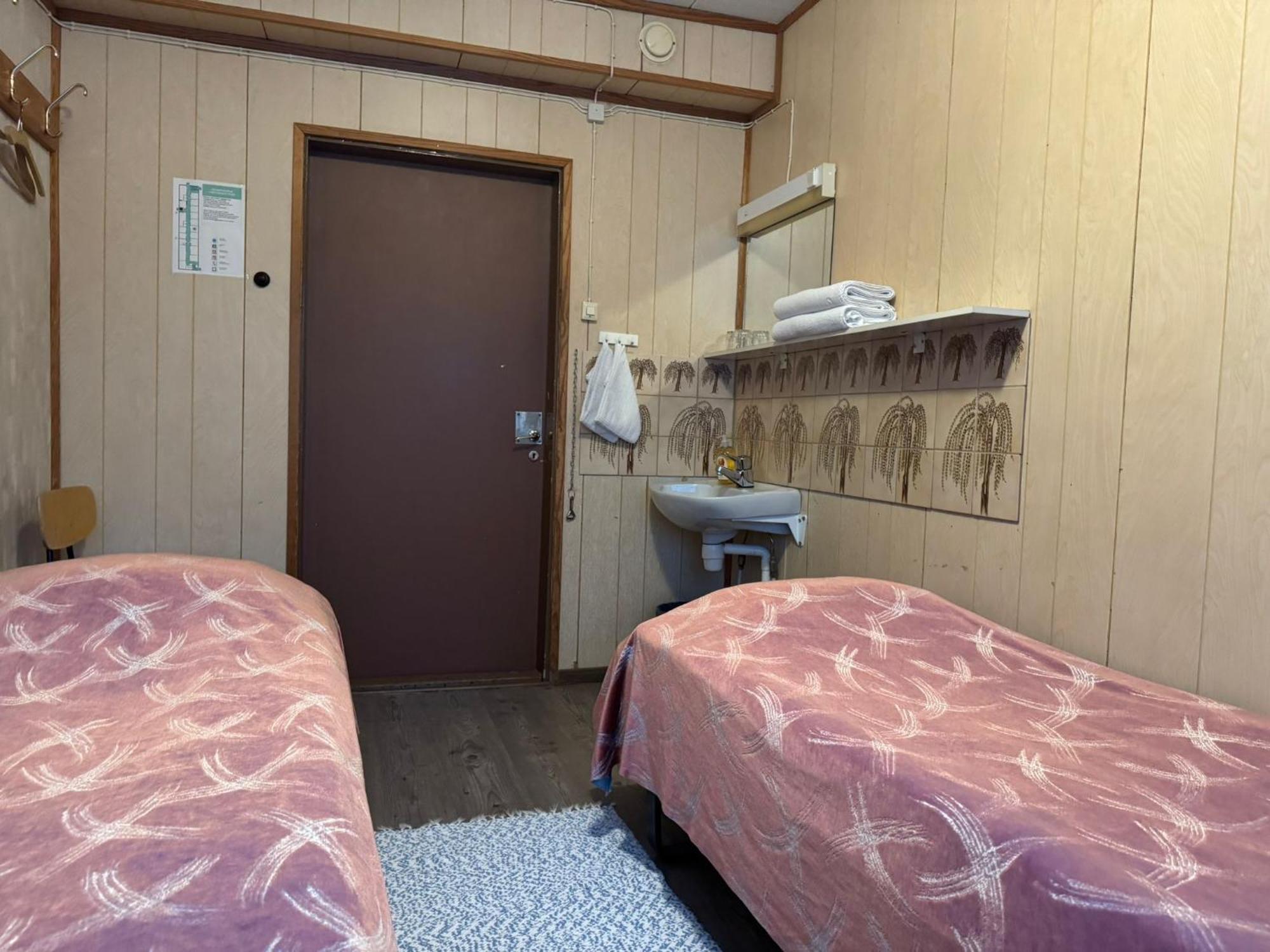 Jaemsaen Gasthaus エクステリア 写真